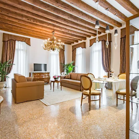 San Teodoro Palace - Luxury Apartments-3